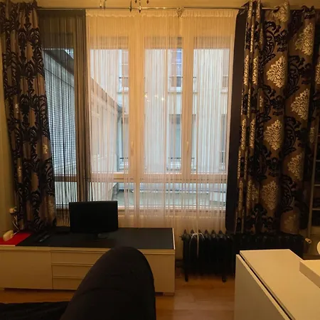 Studio Madeleine-opera-grands Magasins Apartment