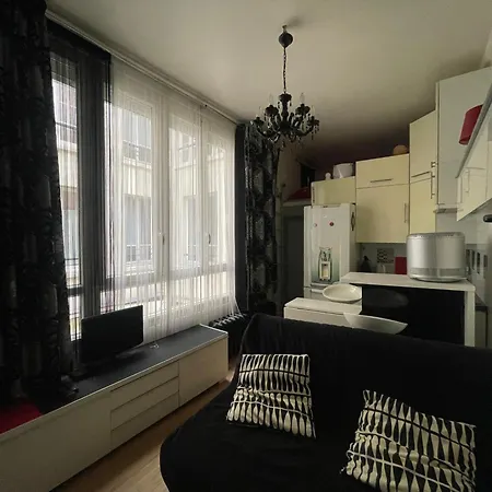 Apartment Studio Madeleine-opera-grands Magasins Paris